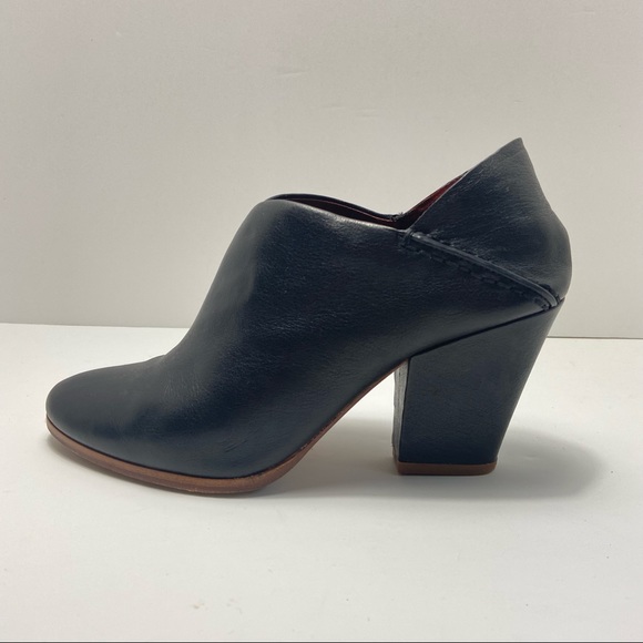 ANTHROPOLOGIE AERIN Mushroom Carden Wrapped Leather Ankle Booties Black Size 7.5 - Picture 2 of 8